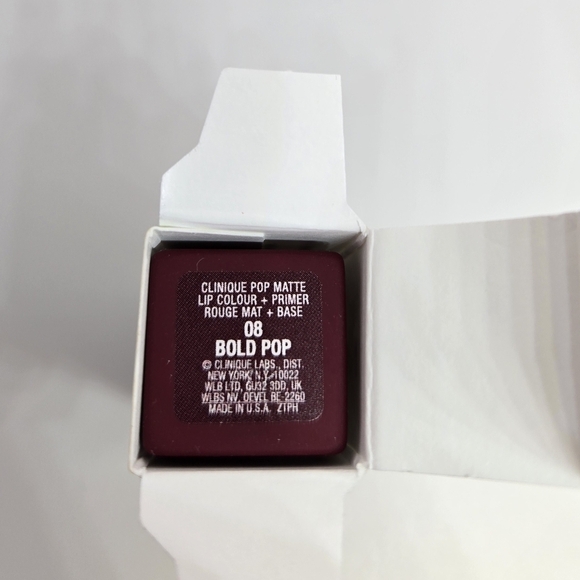 Clinique Bold Pop Pop Matte Lip Colour and Primer - Picture 6 of 12